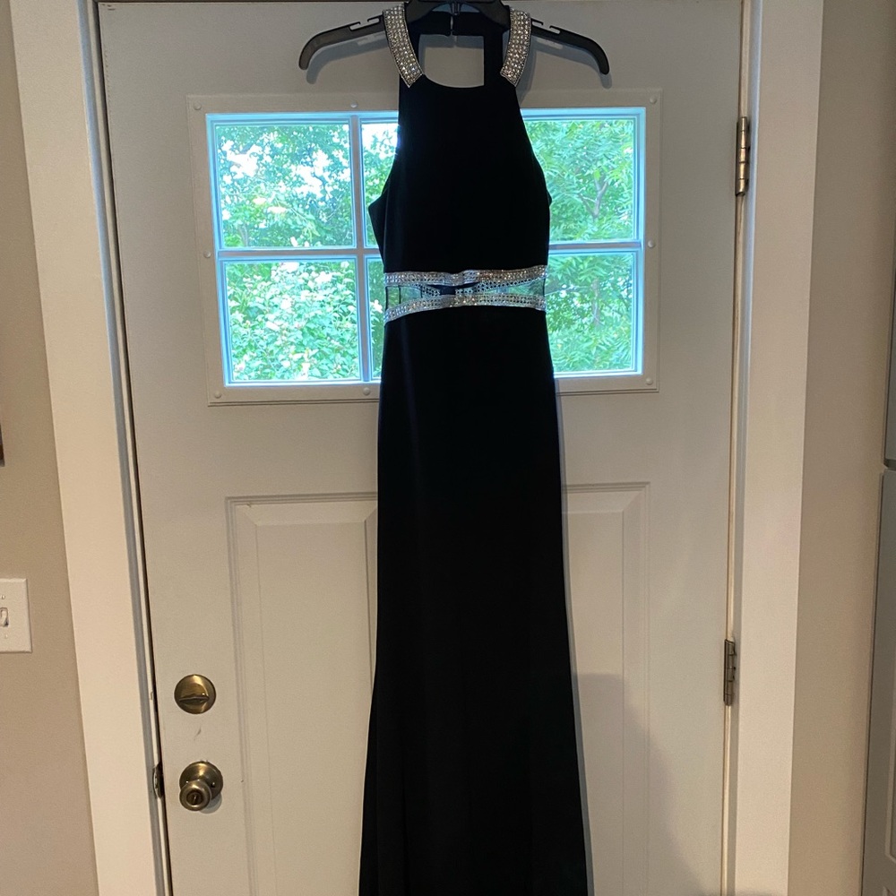 Black W/ sparkles Prom Dress